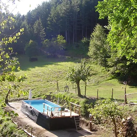 شقة Mit Grill, Gemeinsamem Pool Und Garten بيبيينا